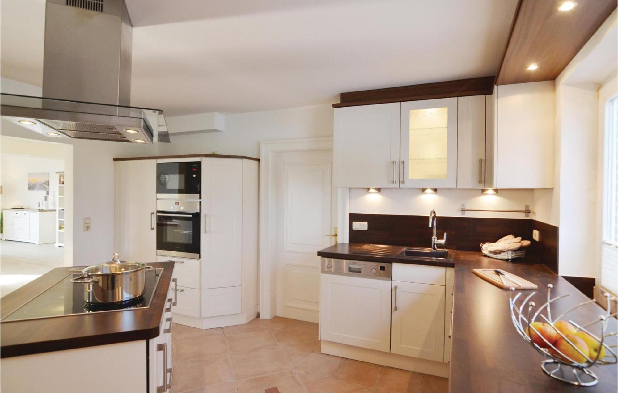 5 Bedroom Beautiful Home In Ockholm Εξωτερικό φωτογραφία
